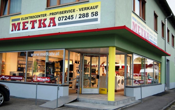 Rückblick auf die Einbauarbeiten für einen neuen Schauraum